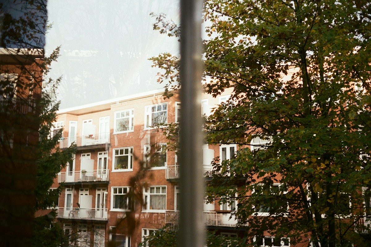Appartementengebouw bij het plannen van herfinanciering of verkoop